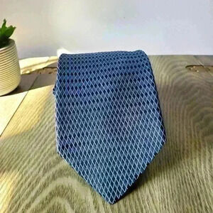 GIORGIO  ARMANI blue classic tie. 100% silk.
